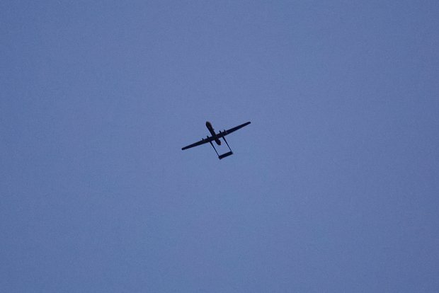 Drones sobrevoando o céu na Dinamarca.