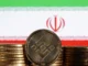 Mais iranianos estão negociando criptomoedas, e as autoridades estão tentando exercer mais controle. Ilustração feita em 3 de novembro de 2022 [Dado Ruvic/Reuters]. Fonte: Al Jazeera