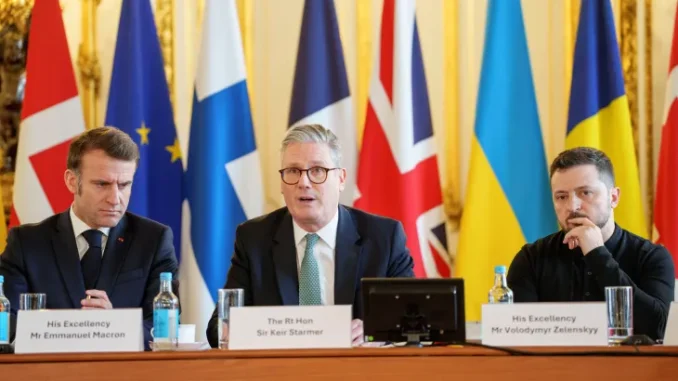 2025-03-02T180209Z_639233927_RC225DA8E57J_RTRMADP_3_UKRAINE-CRISIS-BRITAIN-EUROPE-1741000884 : Starmer diz que "coalizão dos dispostos" apresentará plano de paz para a Ucrânia aos EUA Fonte: Al Jazeera