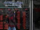 A taxa de câmbio caiu ainda mais, para 1.043.000 rials por dólar, após as festividades de Nowruz. Foto: Majid Asgaripour/WANA via Reuters (Arquivo) Fonte: Al Jazeera
