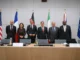 Da esquerda para a direita: o ministro das Relações Exteriores da França, Jean-Noël Barrot; a ministra das Relações Exteriores da Alemanha, Annalena Baerbock; o secretário-geral da OTAN, Mark Rutte; o secretário de Estado dos EUA, Marco Rubio; o ministro das Relações Exteriores da Itália, Antonio Tajani; e o secretário de Relações Exteriores do Reino Unido, David Lammy, durante encontro na sede da OTAN em Bruxelas, Bélgica. Foto: Nicolas Tucat/AP Fonte: AL Jazeera