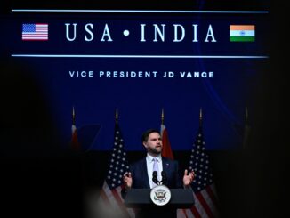 Vice-presidente dos EUA, JD Vance, discursa no Rajasthan International Centre em Jaipur, Índia, em 22 de abril de 2025.