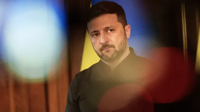 AP25133558312356-1-1747246534 Presidente Volodymyr Zelensky durante discurso sobre apoio da China à Rússia
