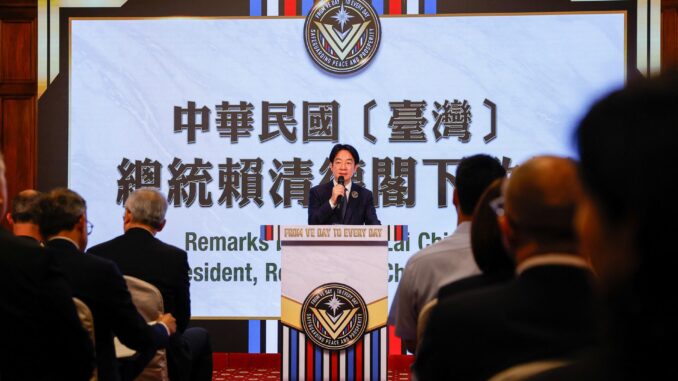 WDZV4F6BZFKD7HKDTBEMW5I5FA Presidente de Taiwan, Lai Ching-te, faz discurso no aniversário do fim da II Guerra Mundial em Taipei, em 8 de maio de 2025.