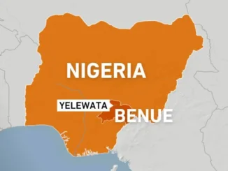 Mapa da Nigéria destacando o estado de Benue e a localização da vila de Yelewata.