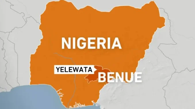 1000x562-NIGERIA-YELEWATA-1749981856 Mapa da Nigéria destacando o estado de Benue e a localização da vila de Yelewata.