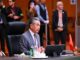 Ministro das Relações Exteriores da China, Wang Yi, em reunião diplomática com ministros da ASEAN em Kuala Lumpur, 2025.
