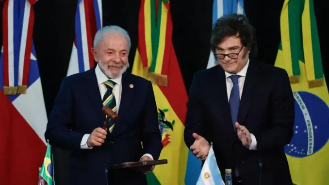 54630872174_5200b83f00_o Presidente Luiz Inácio Lula da Silva discursa durante a 66ª Cúpula do Mercosul em Buenos Aires, julho de 2025.