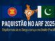 Bandeiras da ASEAN e do Paquistão com mapa do Indo-Pacífico e escudo de segurança ao centro, com o título “Paquistão no ARF 2025”.