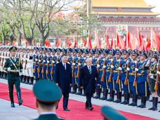 Presidente Luiz Inácio Lula da Silva e presidente Xi Jinping durante cerimônia oficial de recepção em Pequim, abril de 2023