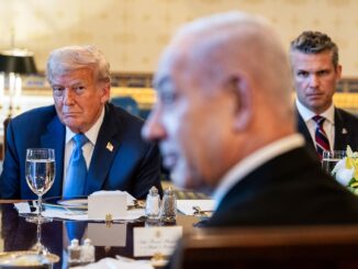 Donald Trump, presidente dos EUA, e Benjamin Netanyahu, primeiro-ministro de Israel, durante jantar bilateral na Casa Branca, 7 de julho de 2025