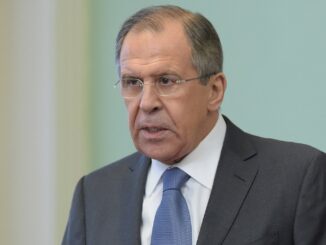 Sergey Lavrov, Ministro das Relações Exteriores da Rússia, em foto oficial