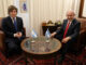 Presidente argentino Javier Milei e primeiro-ministro israelense Benjamin Netanyahu durante reunião oficial em Jerusalém, simbolizando o fortalecimento das relações bilaterais.