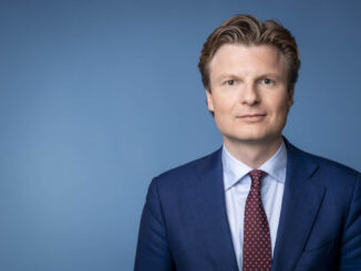 Ministro da Defesa dos Países Baixos, Ruben Brekelmans, em retrato oficial