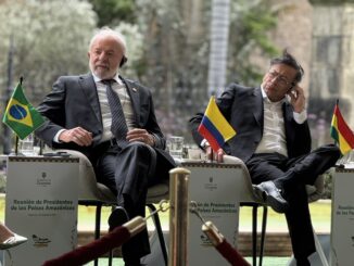 Presidente da Colômbia, Gustavo Petro, em reunião de presidentes dos países amazônicos com líderes da Bolívia e Brasil em Bogotá